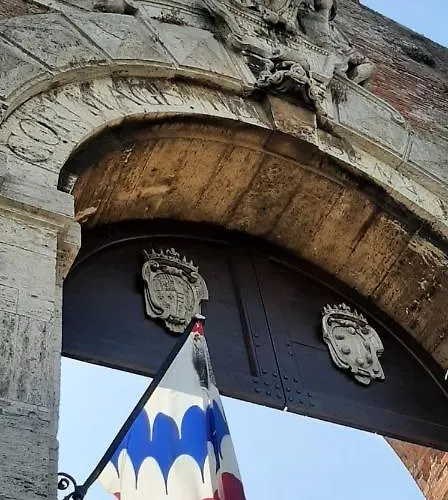 Cor Magis Kamullia - 200 Meters From The Historic Center And Close To The Train Station Apartment Siena