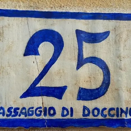 Cor Magis Kamullia - 200 Meters From The Historic Center And Close To The Train Station