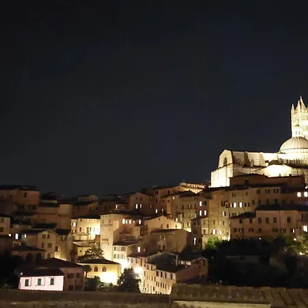 Cor Magis Kamullia - 200 Meters From The Historic Center And Close To The Train Station * סיינה