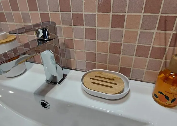 Cor Magis Kamullia - 200 Meters From The Historic Center And Close To The Train Station